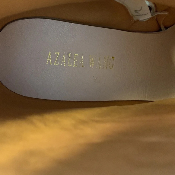 Azalea Wang size 7 ecru patent leather chunky brown heel boots disco side zip 7 - Picture 5 of 8